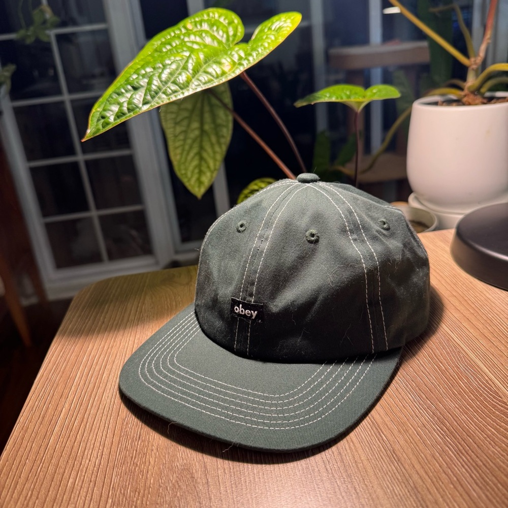Obey cap